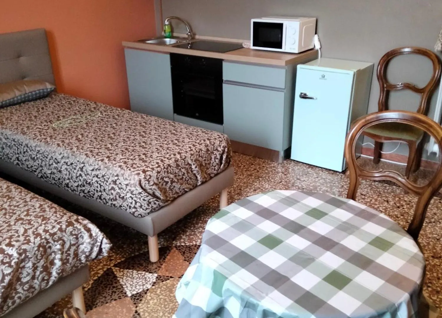 Sant'Orsola Palace - Rooms And Suites Bologna
